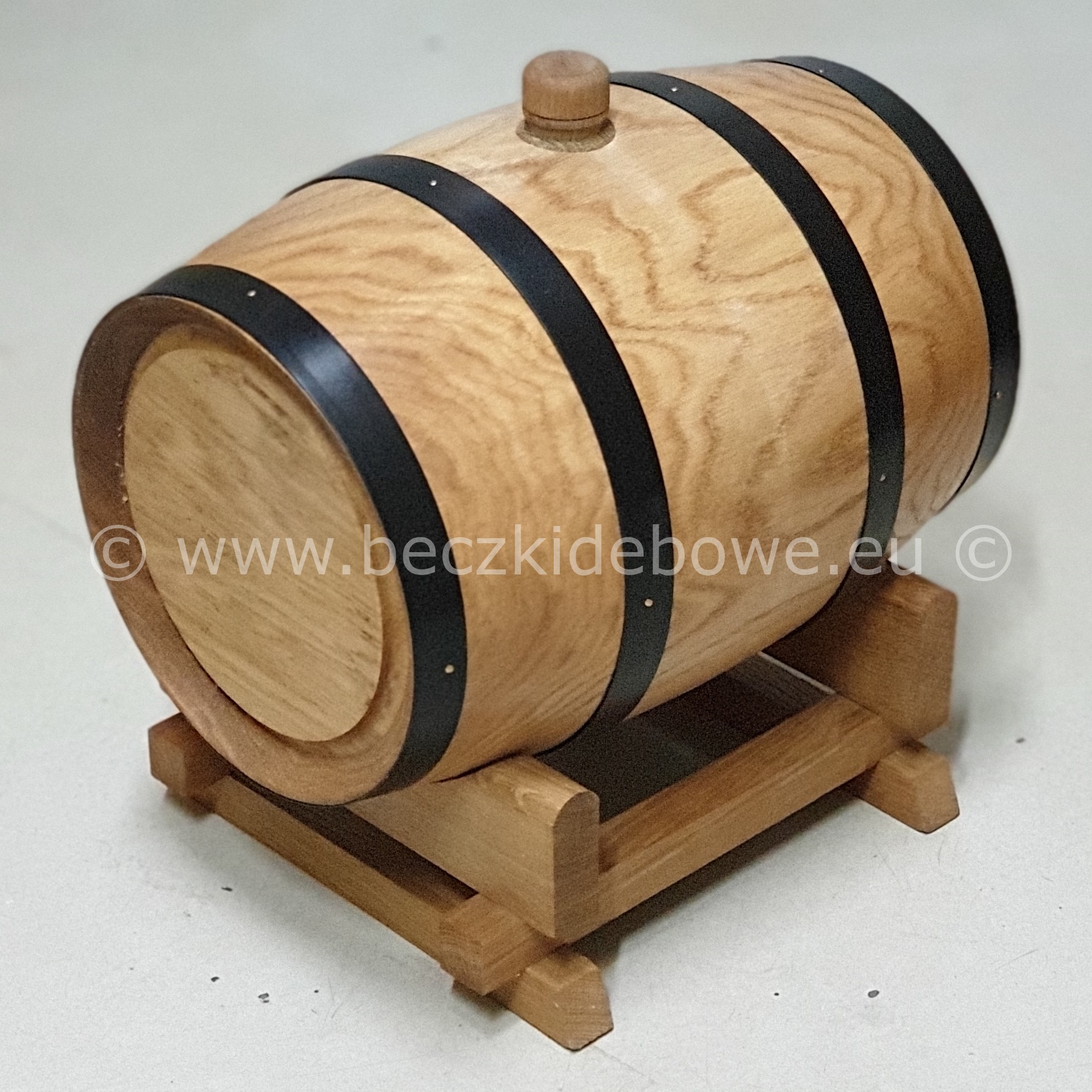 Beczka z wkładem ze stali